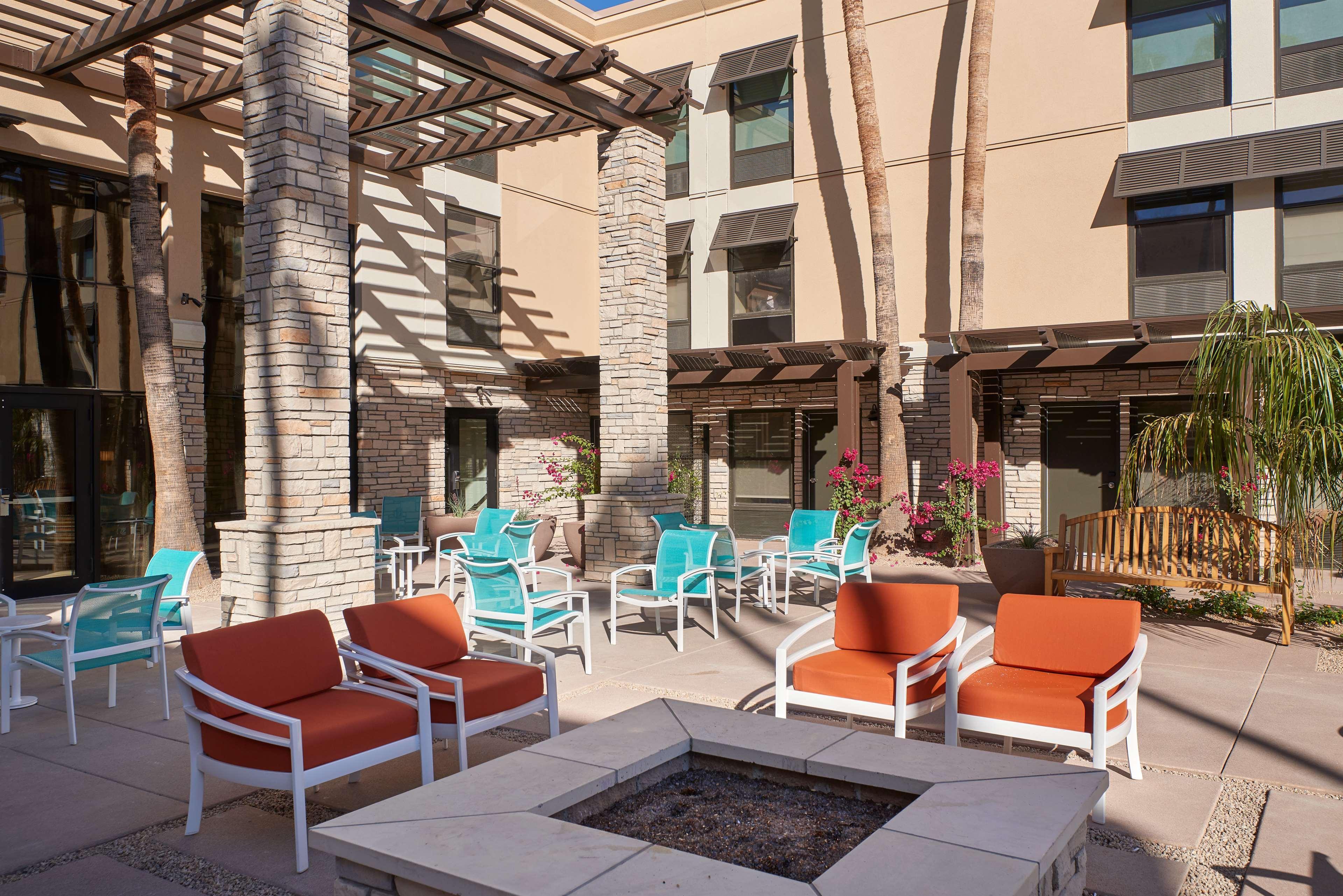 Hampton Inn & Suites Scottsdale On Shea Blvd Ngoại thất bức ảnh